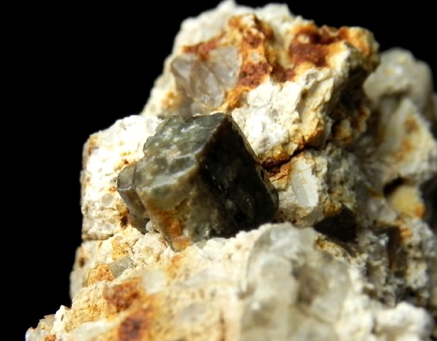 Cordierite - Roccatederighi, Grosseto Italy