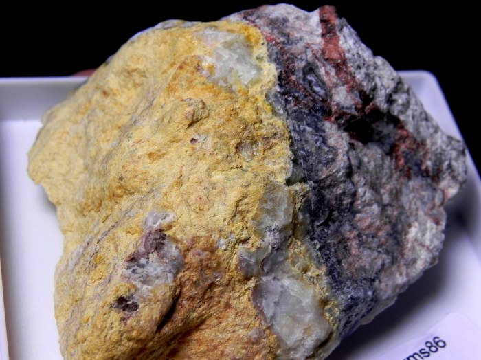 Carpholite Sursassite - Molinello V. Graveglia I