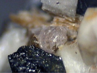 GAGARINITE (Y)  - Gjerdingselva, Nordmarka, Lunner, Oppland, Norway