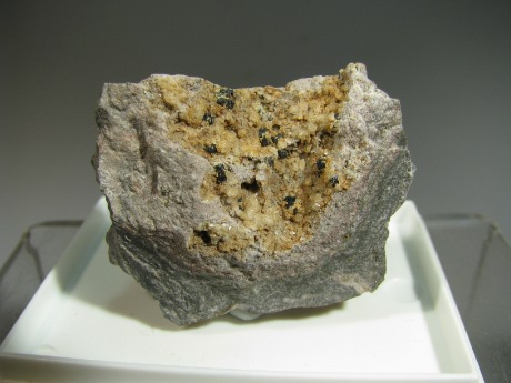 Osumilite - Funtanafigu Quarry, Marrubiu, Mt. Arci, Sardinia, Italy