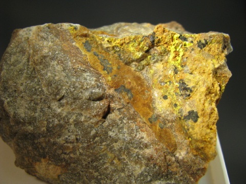 Saléeite, Phosphuranylite - Arcu su Linnarbu, Capoterra, Cagliari, Sardinia, Italy